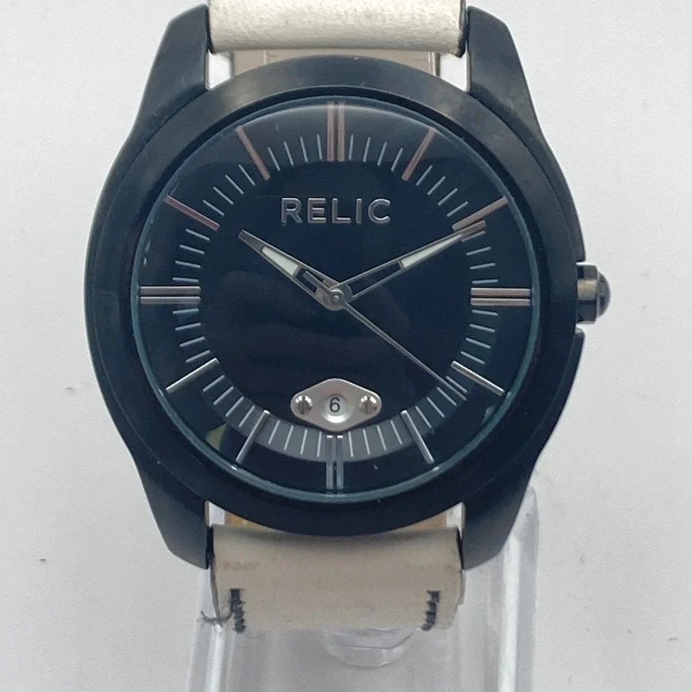 Fossil Relic Men's Watch 41mm Black Date Leather 50M ZR77254 New Battery 9.5